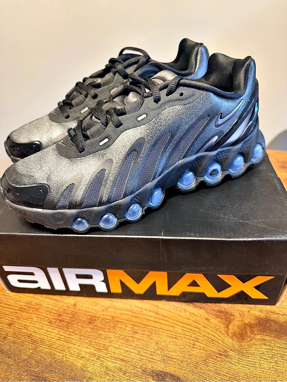 Nike Air Max DN8 Black Sneakers US 7W